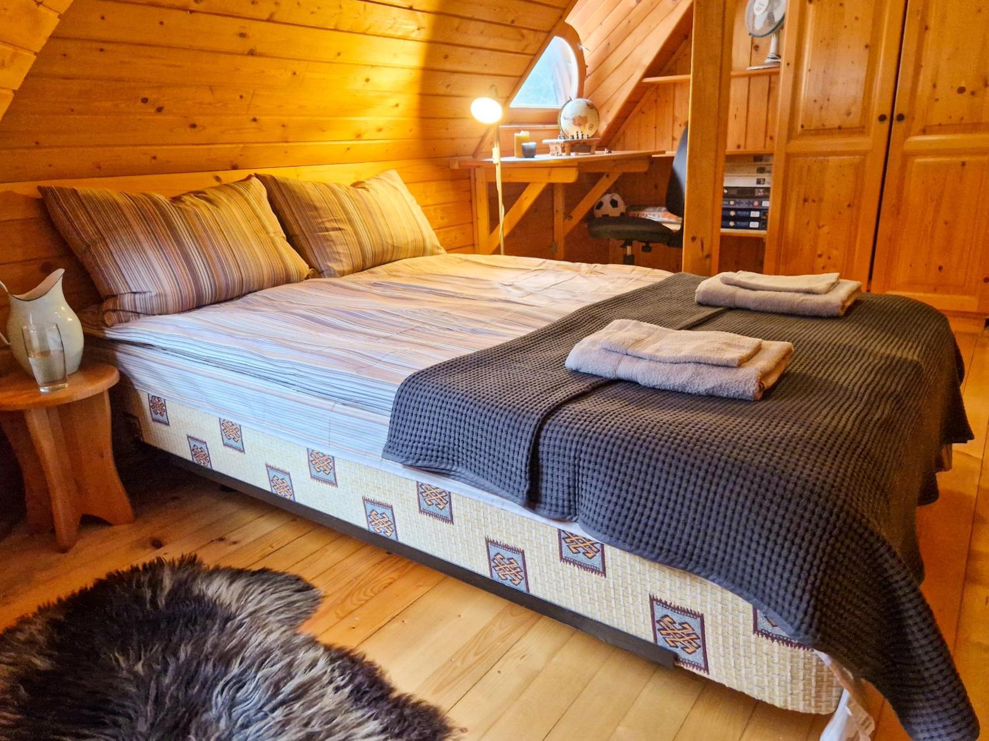Forresthouse Zetea