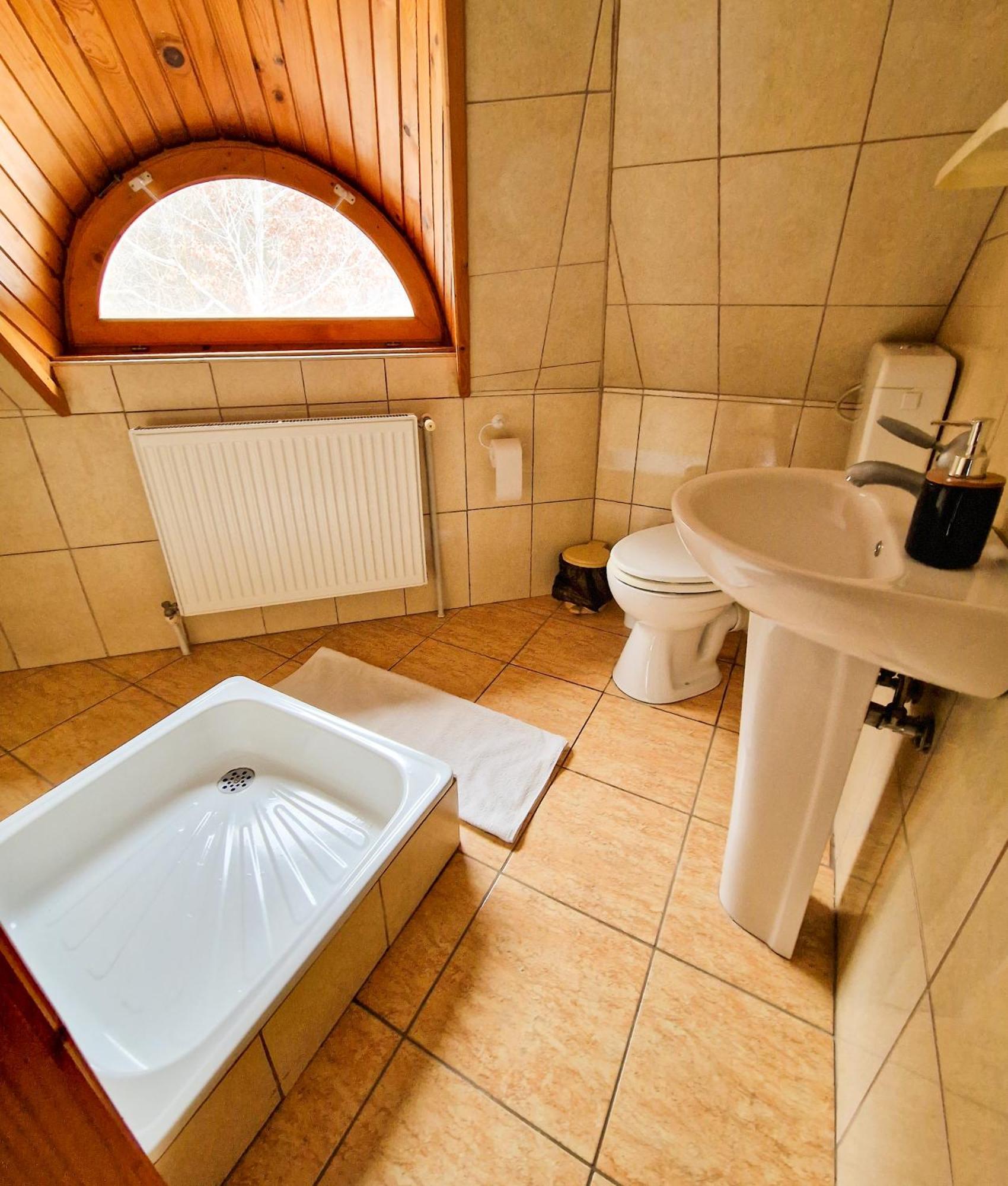 Forresthouse Chalet